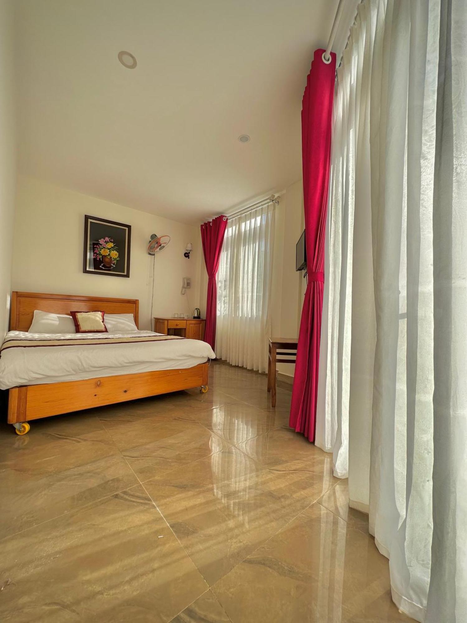 Khách Sạn Mỹ Hằng Da Lat Esterno foto